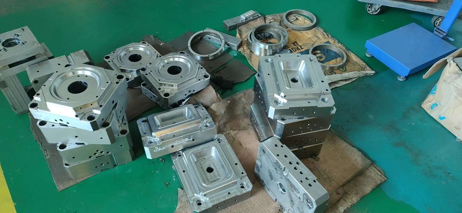 CNC (1)